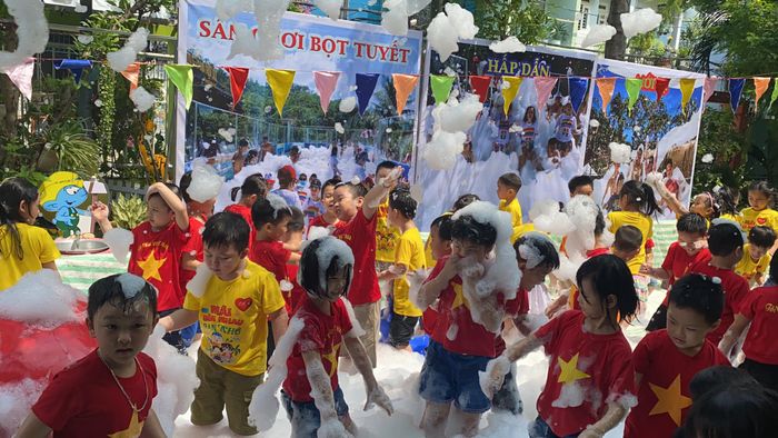 Ảnh 2 - Giờ học vui nhộn tại lớp mầm non với trang thiết bị hiện đại