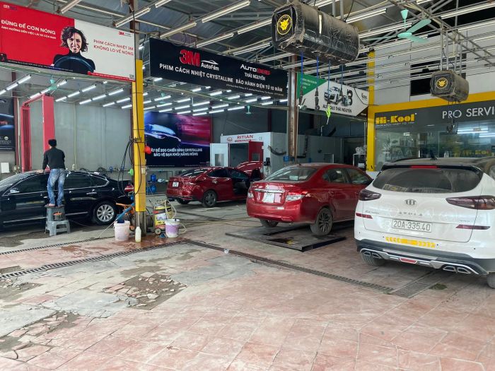 Hệ thống trang thiết bị cao cấp tại Auto365 Thái Nguyên