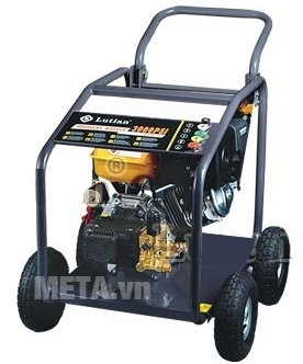Máy rửa xe chạy xăng Lutian 15G32-9A