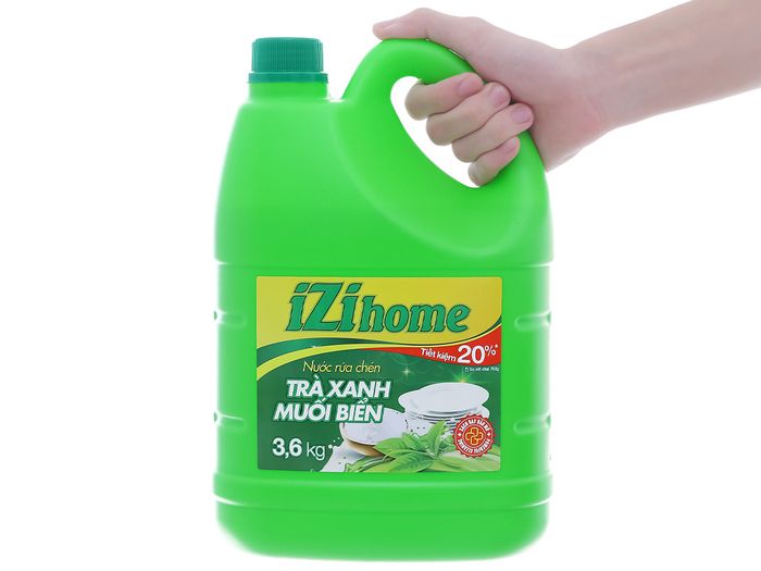 Hình ảnh minh họa nước rửa chén IZI HOME hương trà xanh muối biển
