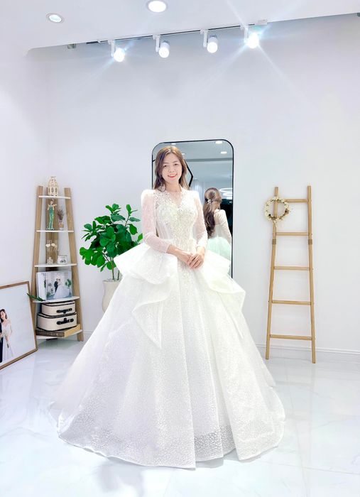 Kelly Bridal - Váy cưới đa dạng, chất lượng cam kết, phù hợp với mọi vóc dáng