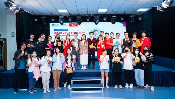 Góc thư viện đầy cảm hứng tại Trung tâm Anh ngữ Á Châu (ACE)