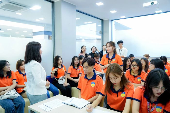Trường Đại học Công nghệ TP. Hồ Chí Minh - Hình ảnh 3