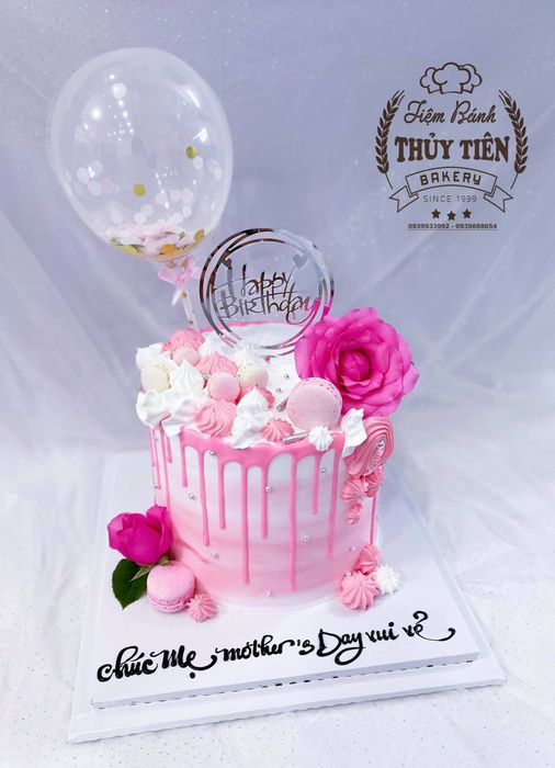Không gian sáng tạo đầy nghệ thuật tại Tiệm Bánh Kem Thủy Tiên