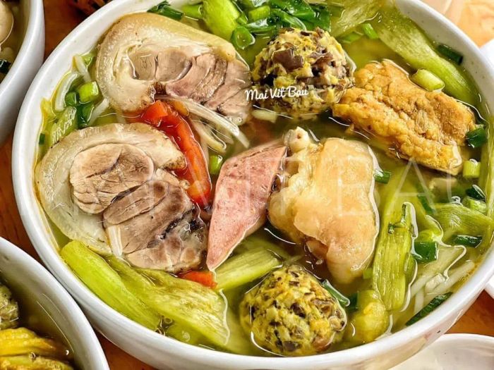 Khoảnh khắc ẩm thực tại Huynh Đệ Quán - Nét đẹp giản dị mà tinh tế