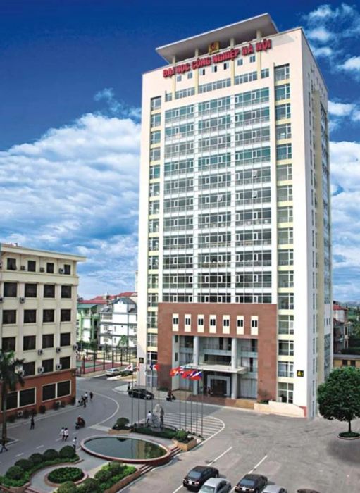 Trường Đại Học Công Nghiệp Hà Nội ảnh 1