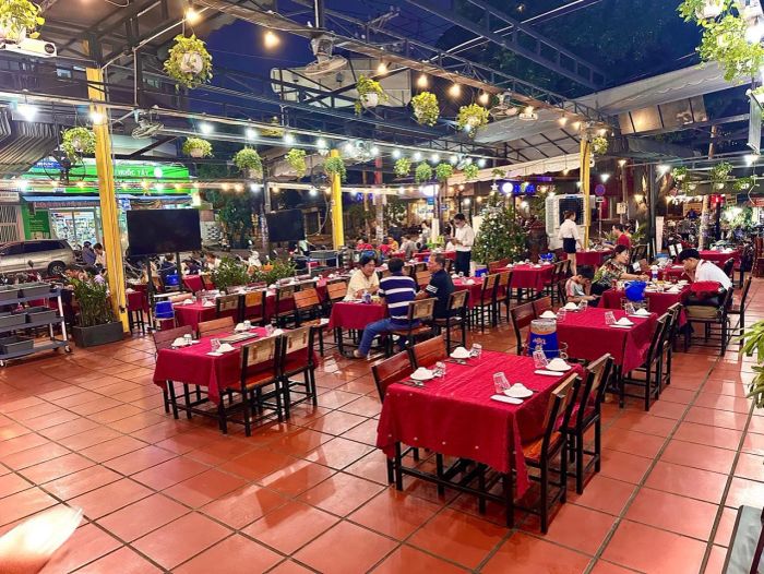 Không gian thoáng đãng với thiết kế hiện đại ảnh 3