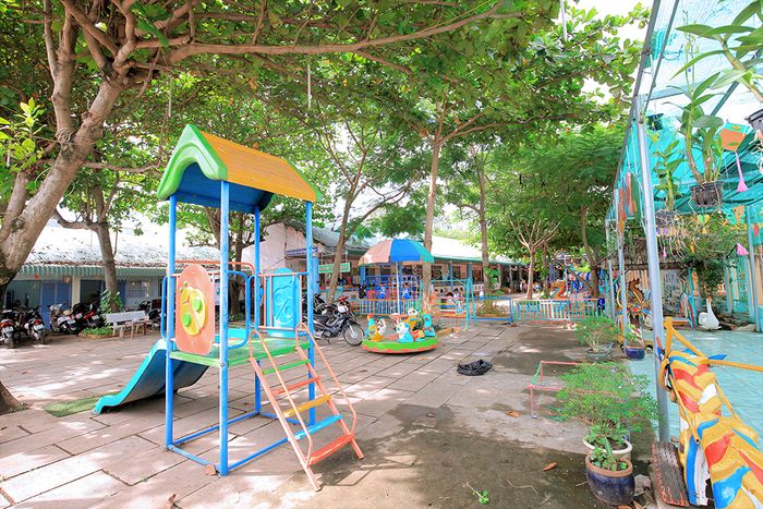 Trường Mầm Non Long Sơn - Hình ảnh 1