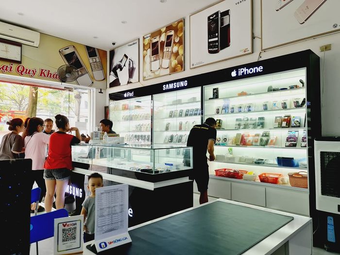 Ảnh cửa hàng Lê Phong Mobile - góc nhìn chân thực số 1