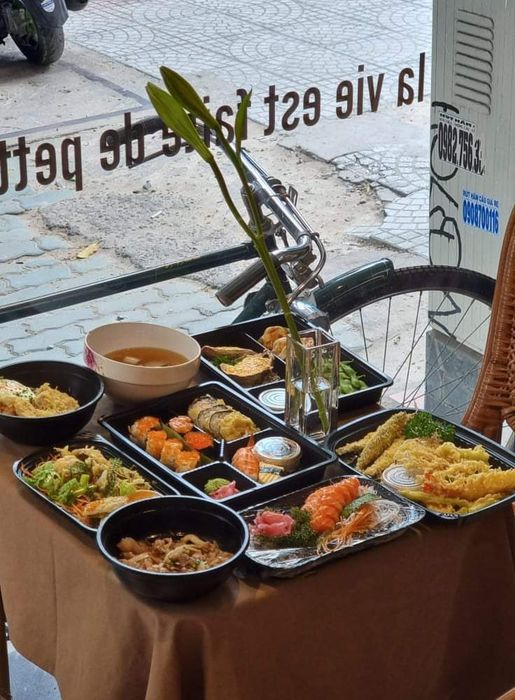Không gian ấm cúng phong cách Nhật tại Sushi Osaka 88 Premium