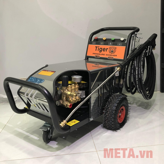 máy rửa xe