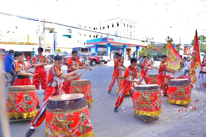 Những khoảnh khắc vàng trong màn biểu diễn của Đoàn Lân Sư Rồng Tâm Minh