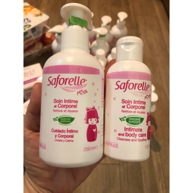Hình ảnh chai dung dịch vệ sinh Saforelle Miss