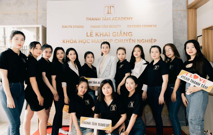Hình ảnh Thanh Tâm Make Up Academy