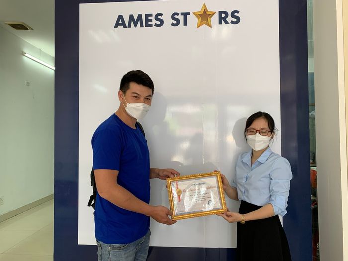 Hoạt động giảng dạy và học tập sôi nổi tại AMES ENGLISH
