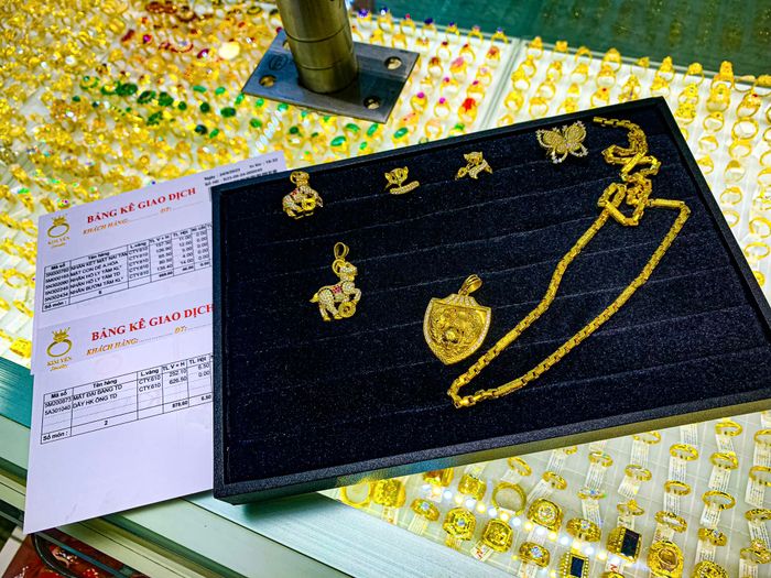 Bộ sưu tập hình ảnh đặc sắc tại Tiệm Vàng Kim Yến - Nơi nghệ thuật gặp gỡ sự hoàn mỹ