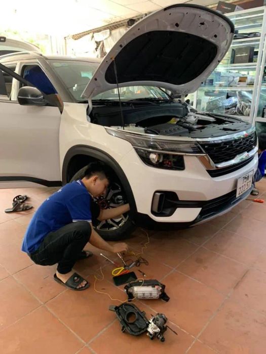 Không gian làm việc hiện đại và chuyên nghiệp tại Auto668 Huế