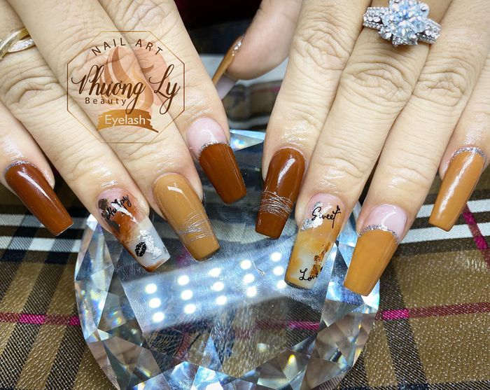 Phương Ly Beauty - Nghệ thuật Vẽ Nail & Mi giả ảnh 2