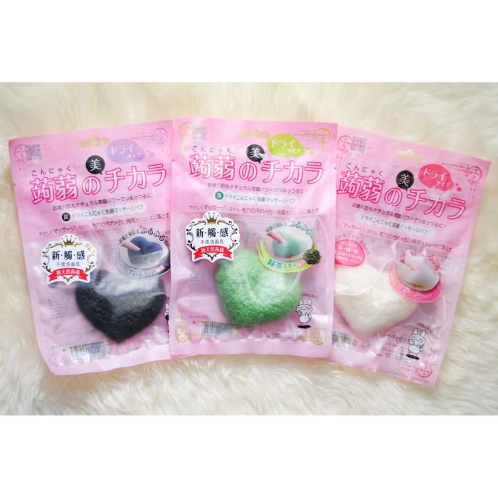 Hình ảnh thực tế Miếng bọt biển rửa mặt Lucky Wink Konjac Sponge