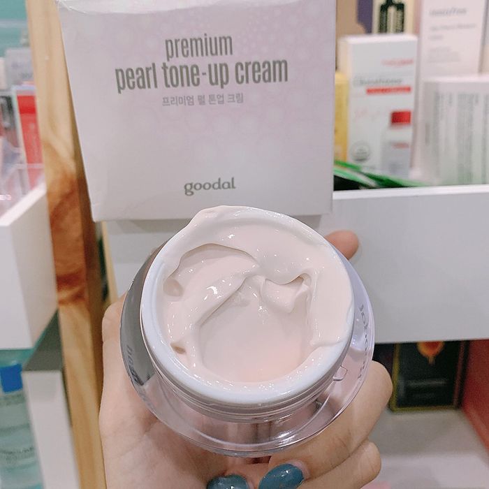 Hình ảnh Kem Dưỡng Trắng Nâng Tông Chiết Xuất Ngọc Trai Goodal Premium Pearl Tone-up Cream – Ảnh 1