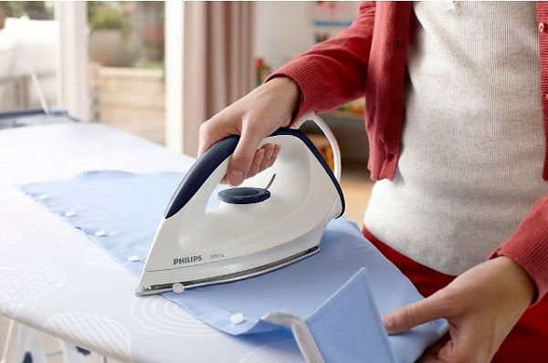 Hình ảnh minh họa: Bộ sưu tập bàn học qua các thời kỳ