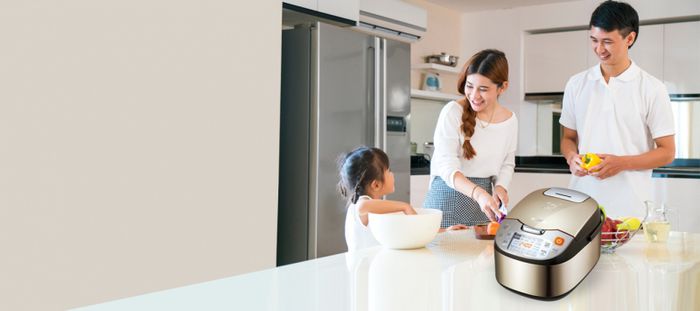 Hình ảnh minh họa sống động về nồi cơm điện qua các thời kỳ