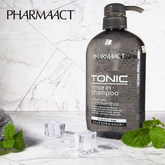 Hình ảnh chai Dầu gội xả Pharmaact Tonic Cool Menthol - thiết kế sang trọng
