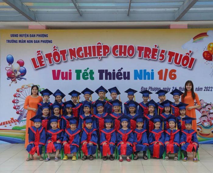 Ảnh 1: Trường Mầm non Đan Phượng - Góc nhìn toàn cảnh ngôi trường đạt chuẩn Quốc gia với kiến trúc khang trang, khuôn viên xanh mát