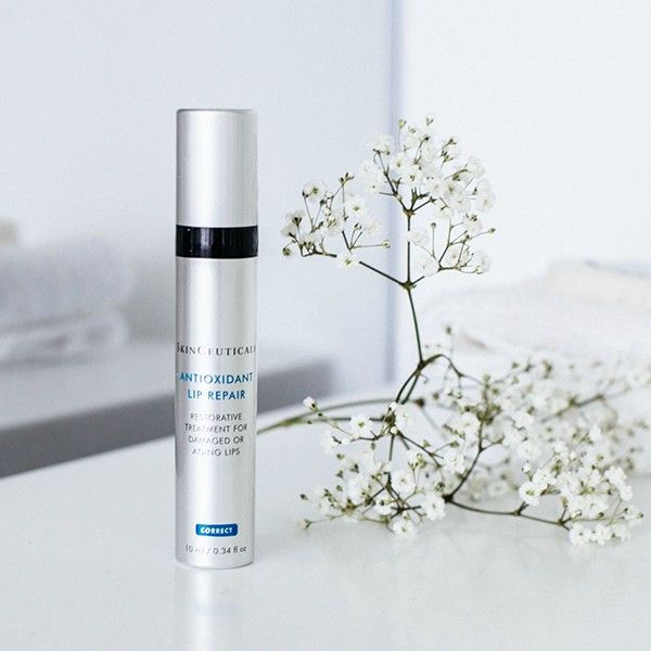 Hình ảnh thực tế Kem phục hồi môi SkinCeuticals Antioxidant Lip Repair