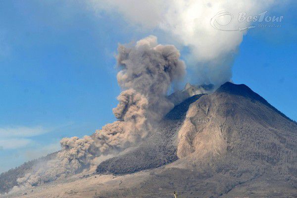 Vesuvius - Hình ảnh từ trên cao
