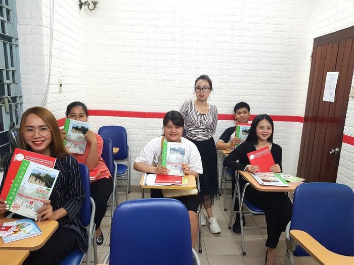 Hoạt động ngoại khóa tại Nhịp Cầu Hán Ngữ - Học mà chơi, chơi mà học