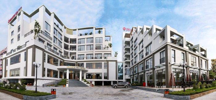 Toàn cảnh kiến trúc ấn tượng của Dragon Sea Hotel bên bờ biển