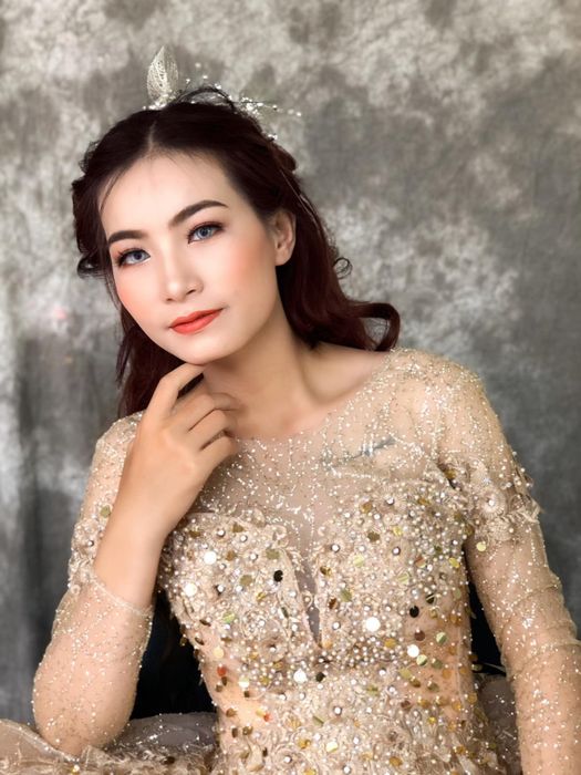 Hình ảnh Make Up Hoàng Gia 2