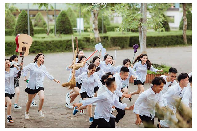 Hình ảnh minh họa: Sân trường mùa tựu trường