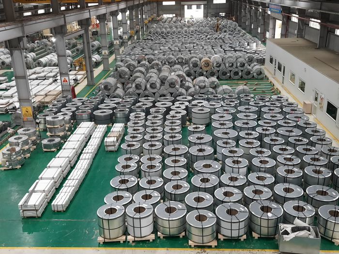 Dây chuyền sản xuất thép tự động hóa tại Steel Flower