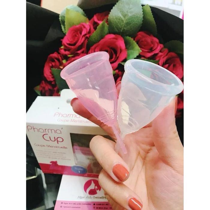 Cốc nguyệt san Pharma Cup phiên bản hình ảnh 2 - Ghi lại góc nhìn chân thực về sản phẩm chăm sóc sức khỏe hiện đại.