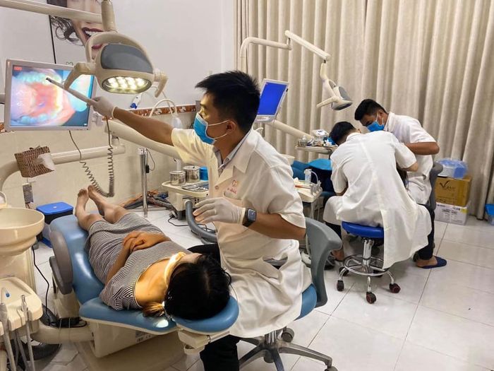 Nha Khoa Dr. Bình - hình ảnh 2