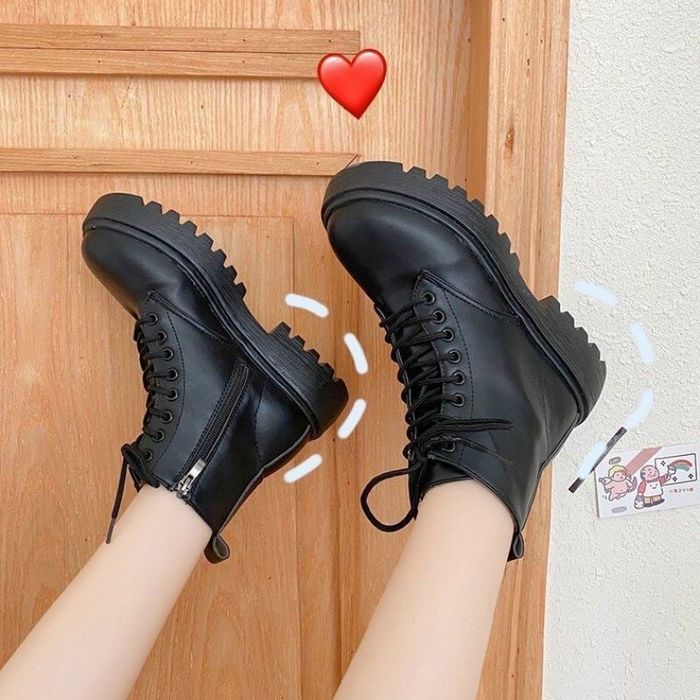 Xu hướng giày ulzzang nổi bật tại Mins Shop