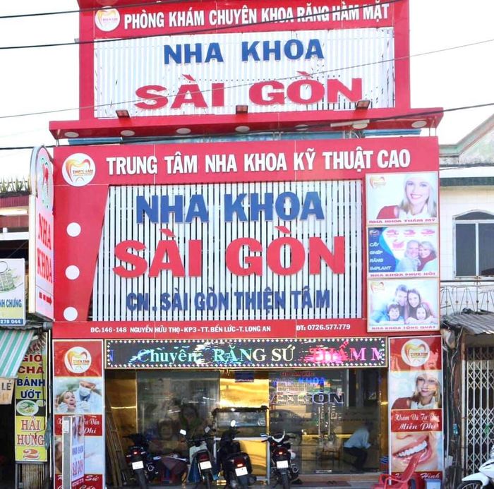 Hình ảnh thực tế về quy trình niềng răng tại Nha Khoa Sài Gòn Bến Lức