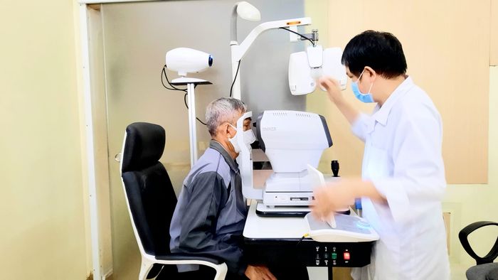 Hình ảnh Phòng khám Mắt Nguyên Phương - Không gian khám chữa bệnh hiện đại