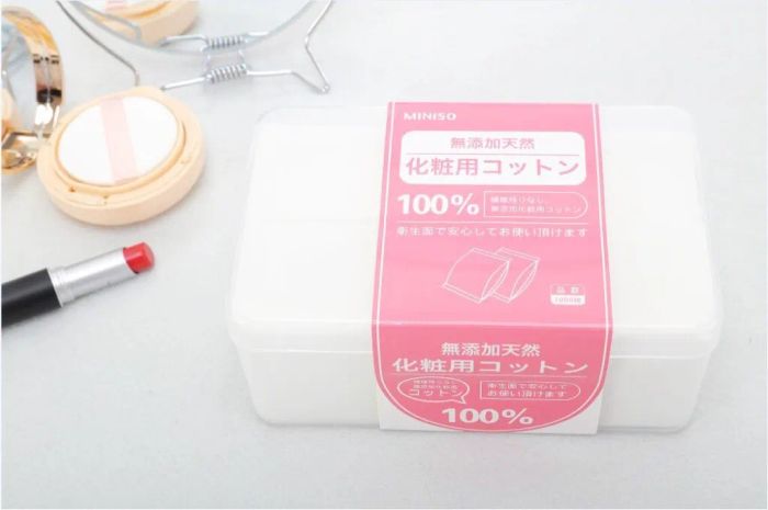 Hình ảnh chân thực bông tẩy trang Miniso - sự lựa chọn tối ưu