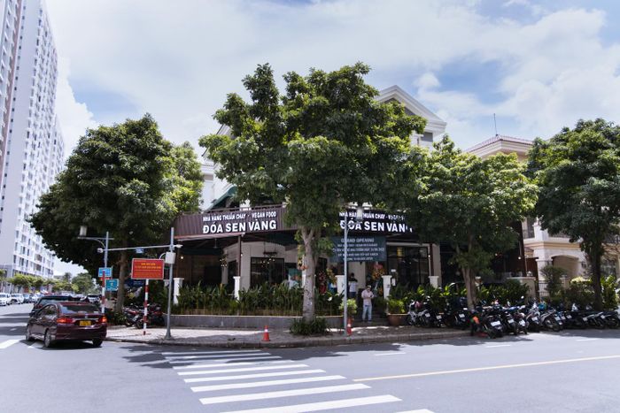 Không gian tĩnh lặng tại Đóa Sen Vàng (ảnh 1)