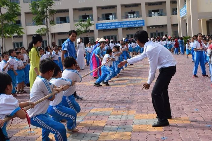 Hình ảnh minh họa số 1 - Trò chơi kéo co truyền thống (Nguồn: Internet)