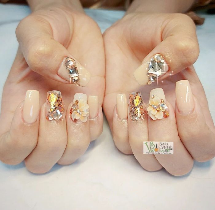 Ảnh V3 Nails 2