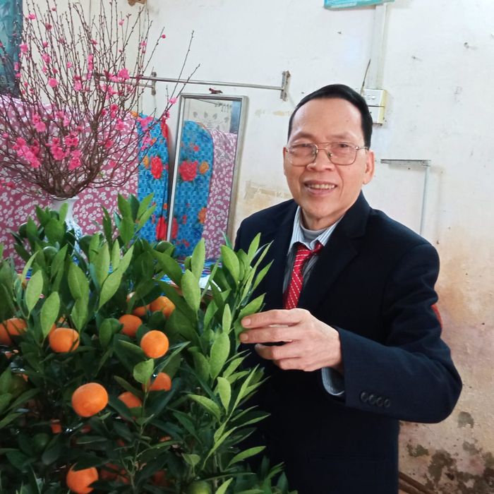 Chân dung nhà thơ Nguyễn Trường