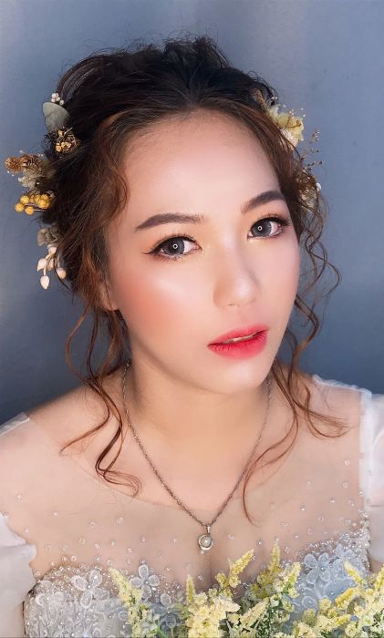 Studio MIX SÀI GÒN - Phong cách trang điểm thanh lịch