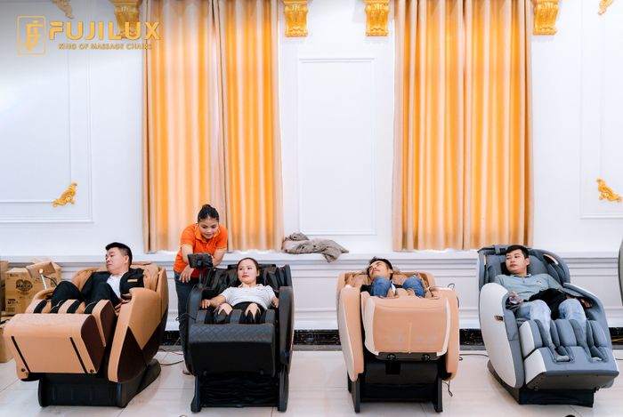 Không gian trải nghiệm thực tế tại Fuji Luxury