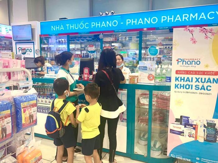 Hình ảnh Nhà thuốc Phano - Không gian hiện đại, tiện nghi