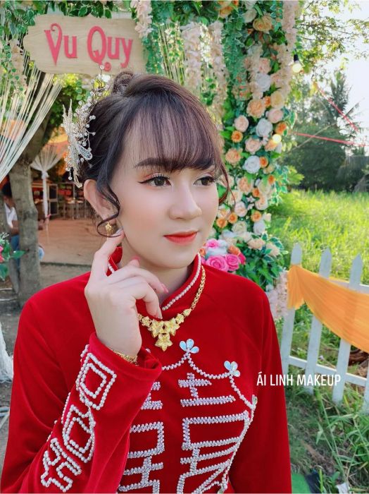 Trương Ngọc Ái Linh Makeup - Khoảnh khắc tỏa sáng