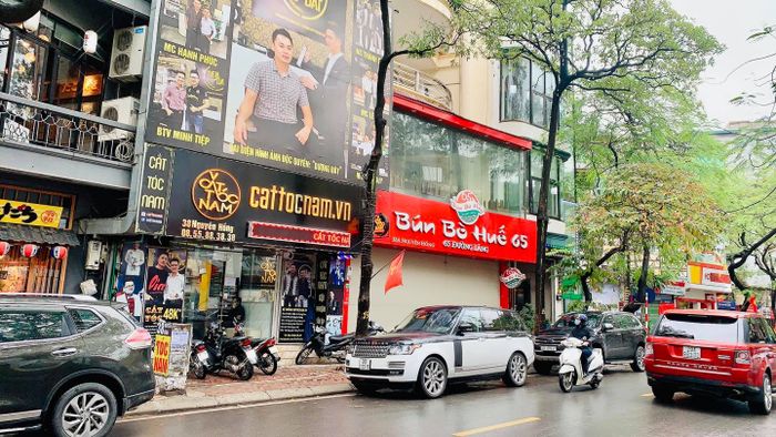 Tiệm Cắt Tóc Tiến Đạt ảnh 2 - Hình ảnh phản ánh sự tận tâm và chất lượng phục vụ hàng đầu